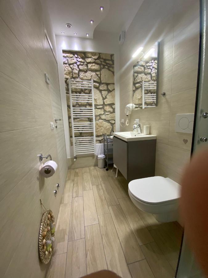 Vapama Rooms Verona Exterior photo